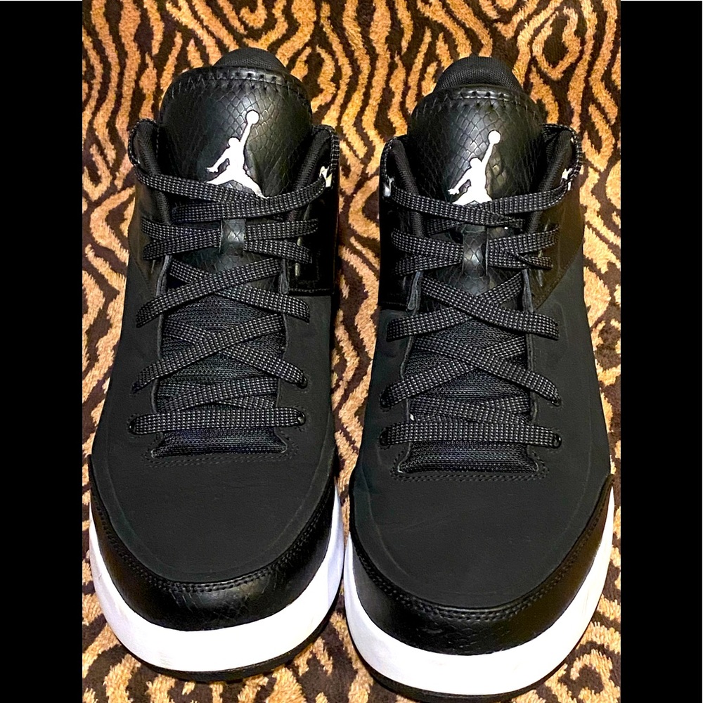 Jordan Flight 3 Origin, black and white, size 11